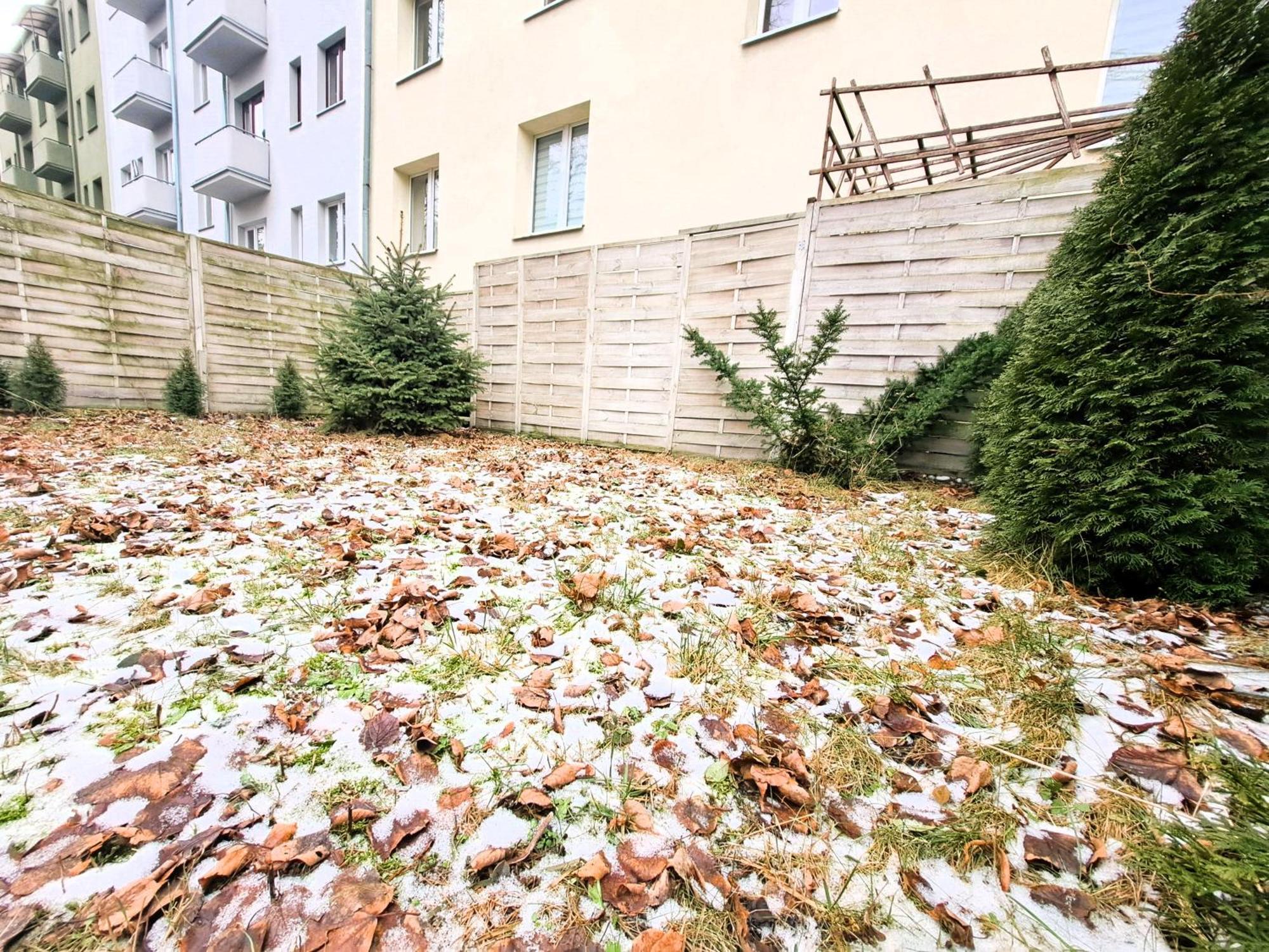 Apartament Z Ogrodem W Sercu Torunia Esterno foto