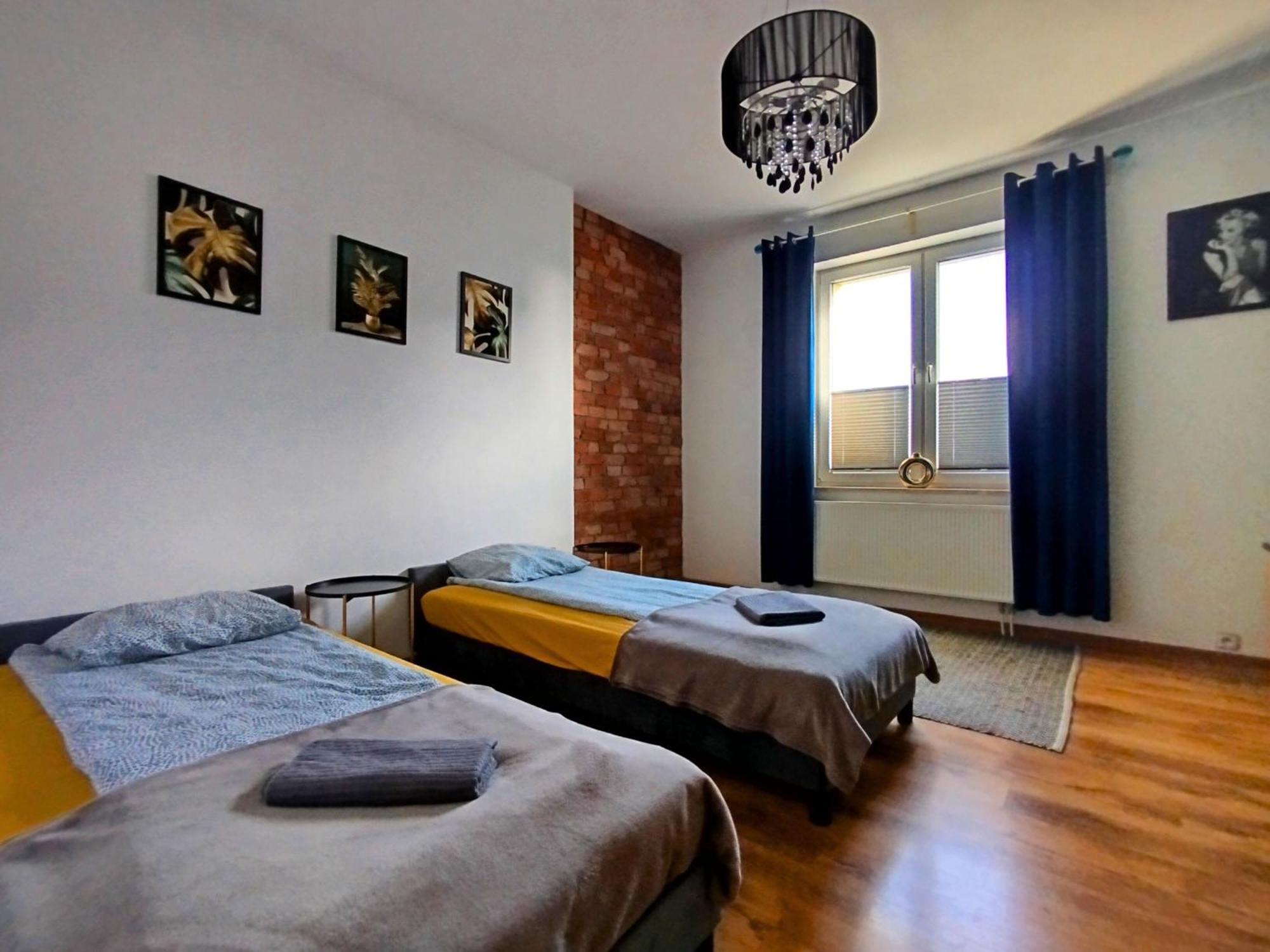 Apartament Z Ogrodem W Sercu Torunia Esterno foto